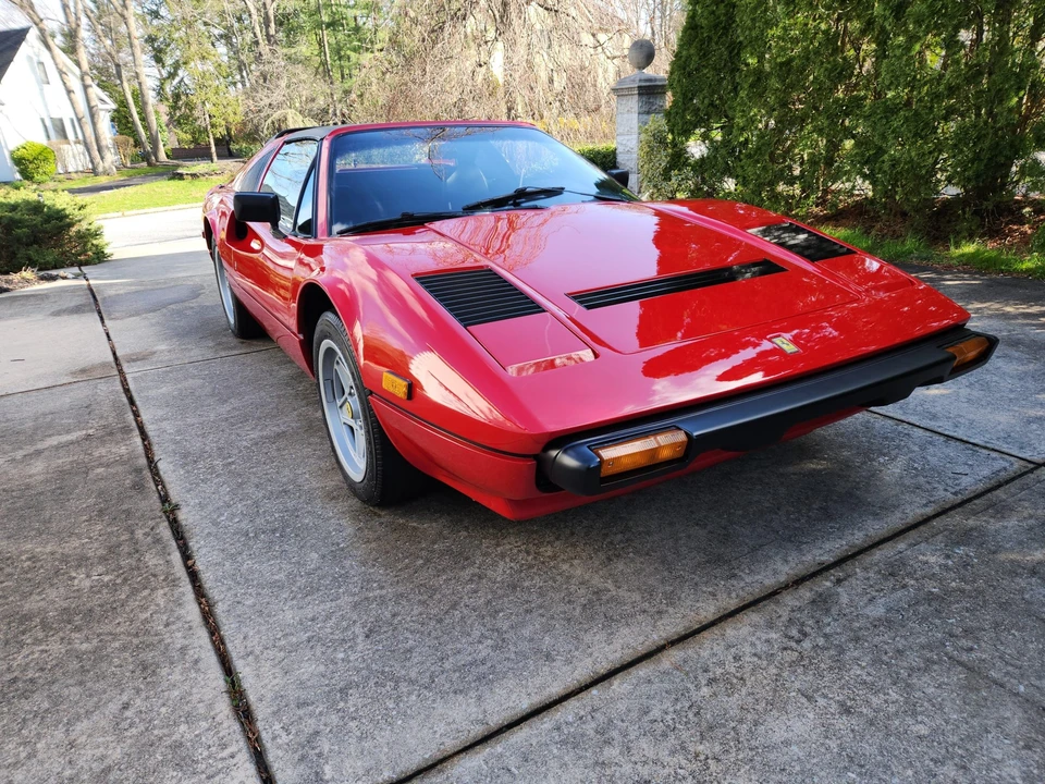 1985 Ferrari 308 GTS QV - Image 11 of 31