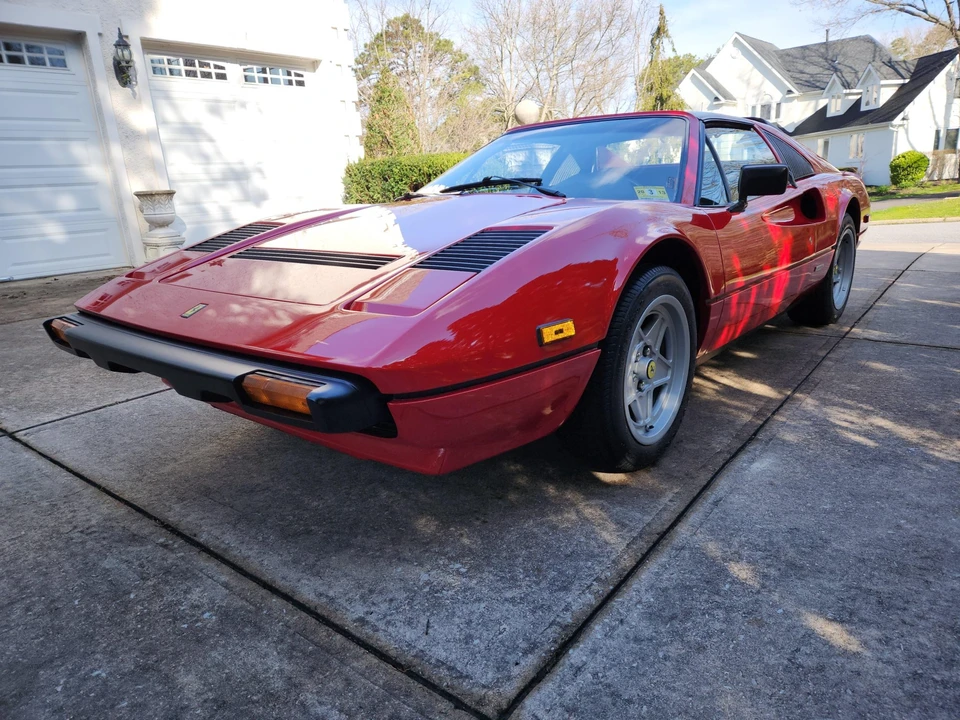 1985 Ferrari 308 GTS QV - Image 5 of 31
