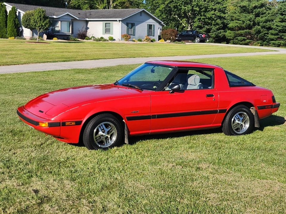 1985 Mazda RX-7 SA & FB - Image 12 of 31