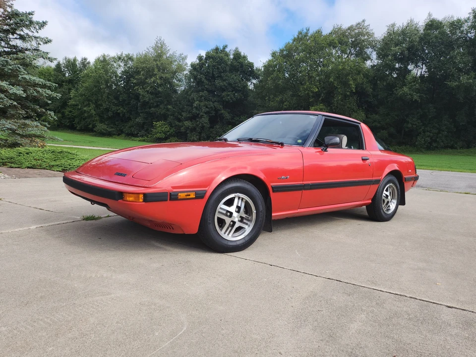 1985 Mazda RX-7 SA & FB - Image 4 of 31