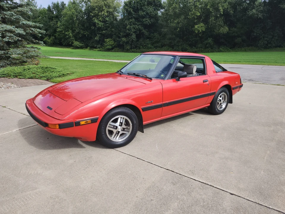 1985 Mazda RX-7 SA & FB - Image 3 of 31
