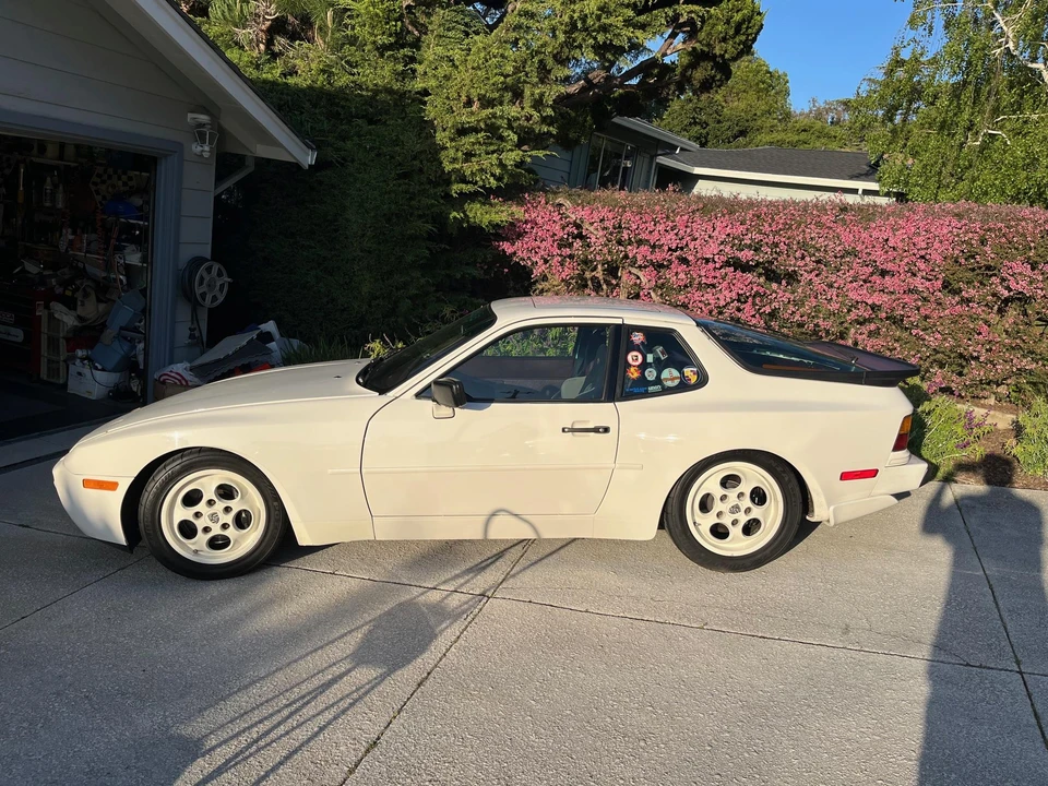 1987 Porsche 944 Turbo - Image 9 of 31