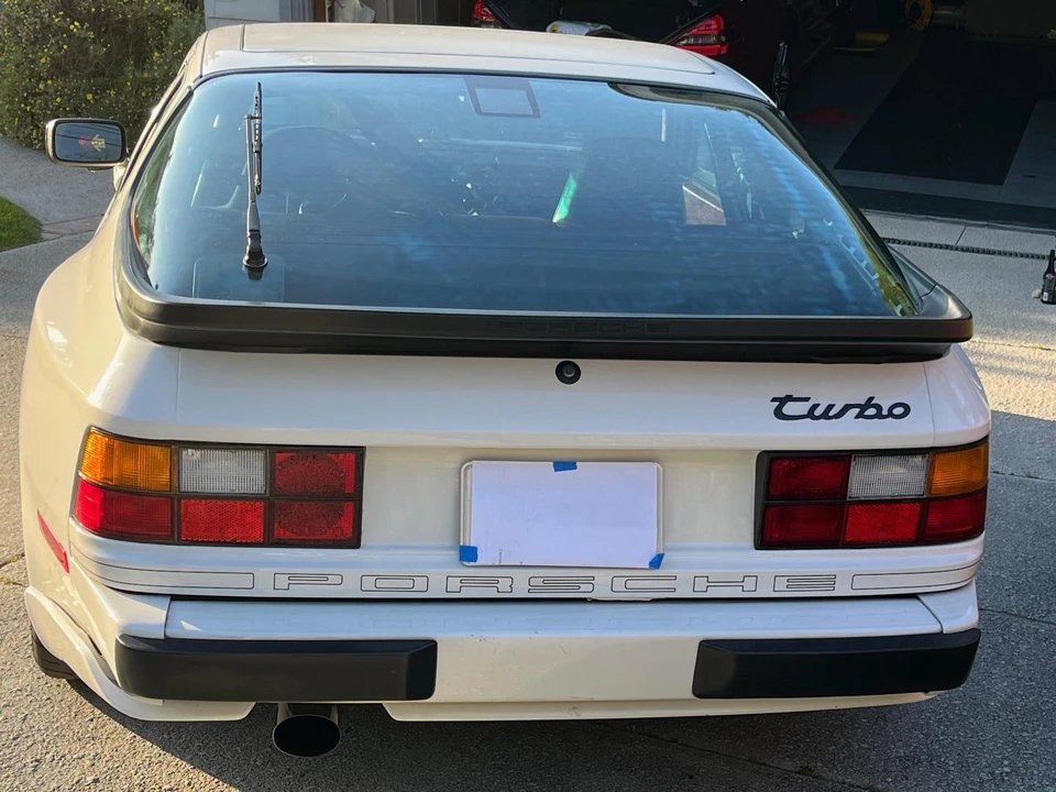 1987 Porsche 944 Turbo - Image 8 of 31