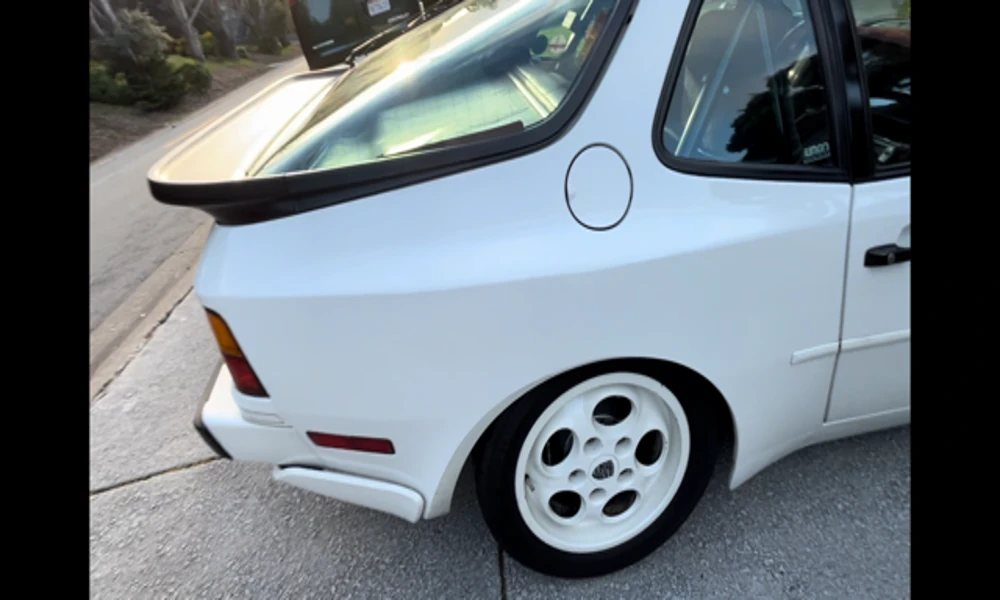 1987 Porsche 944 Turbo - Image 24 of 31