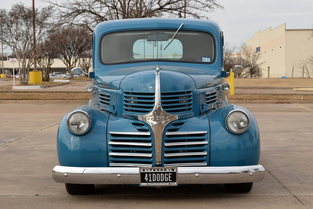 1941 Dodge T/V/W Series - Image 10 of 31