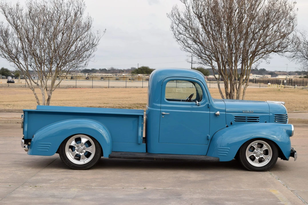 1941 Dodge T/V/W Series - Image 7 of 31