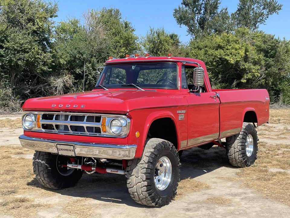 1969 Dodge Power Wagon - Image 3 of 31