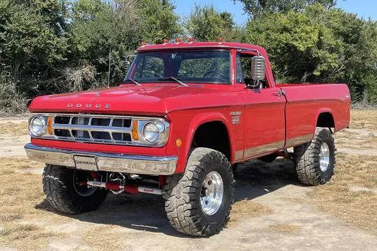 1969 Dodge W100 Power Wagon Adventurer