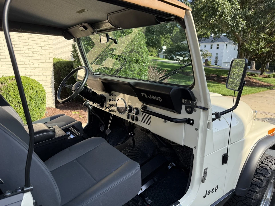 1976 Jeep CJ7 - Image 23 of 31