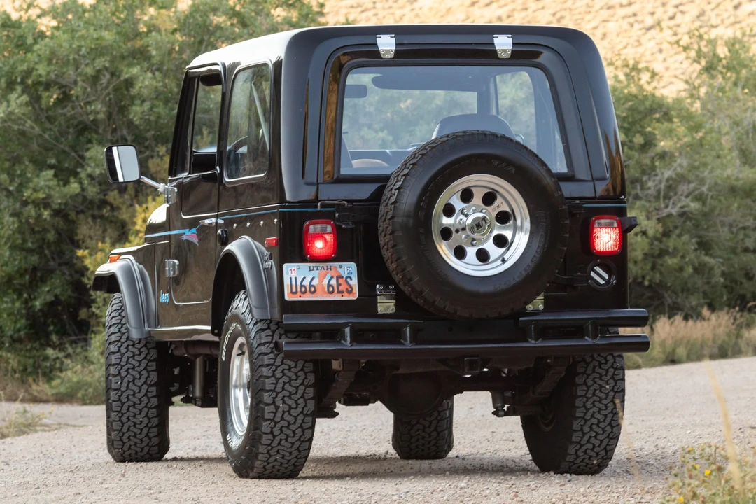 1977 Jeep CJ7 - Image 9 of 31