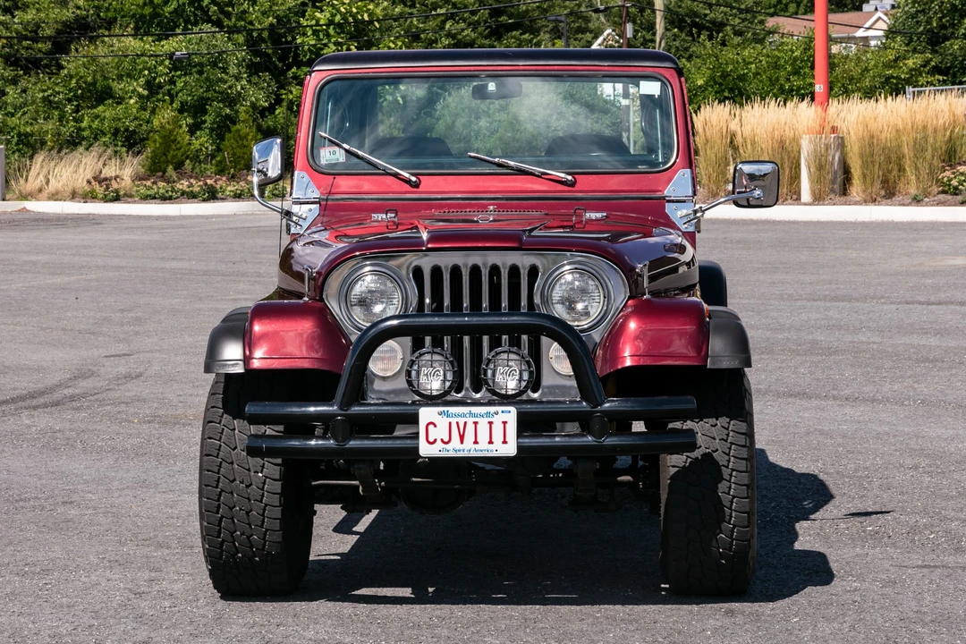 1982 Jeep CJ8 Scrambler - Image 2 of 31