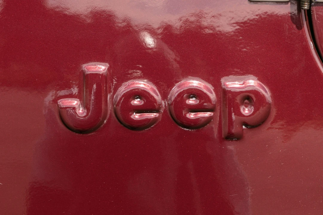 1982 Jeep CJ8 Scrambler - Image 11 of 31