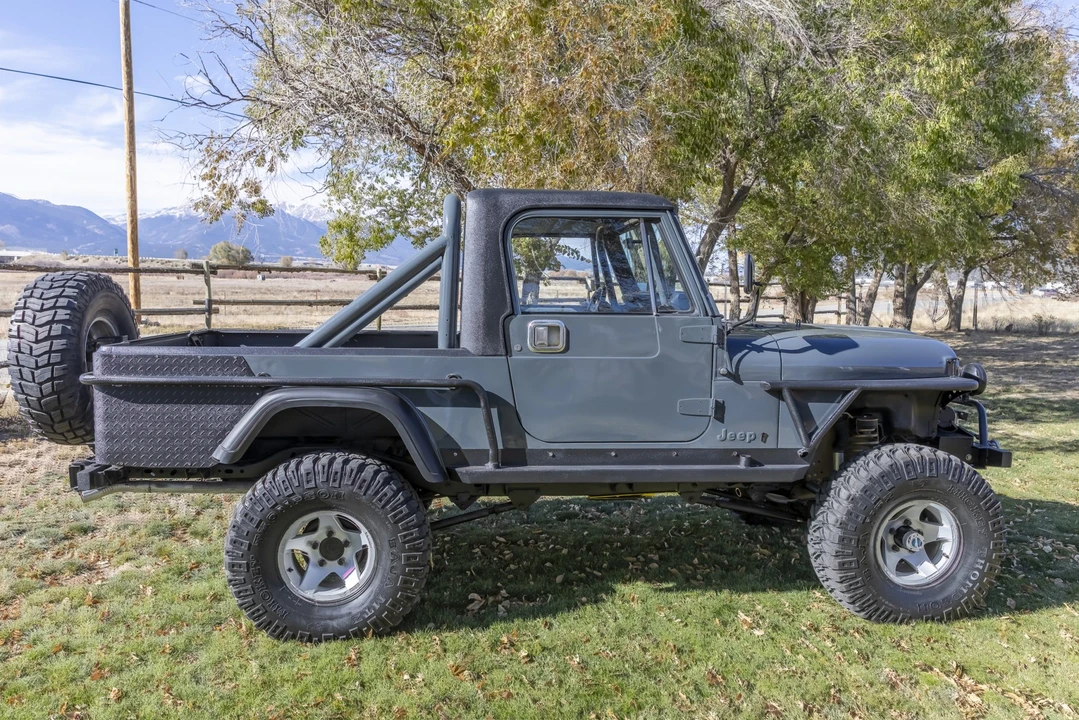 1983 Jeep CJ8 Scrambler - Image 20 of 31