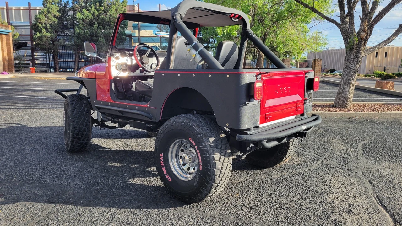 1985 Jeep CJ7 - Image 8 of 31