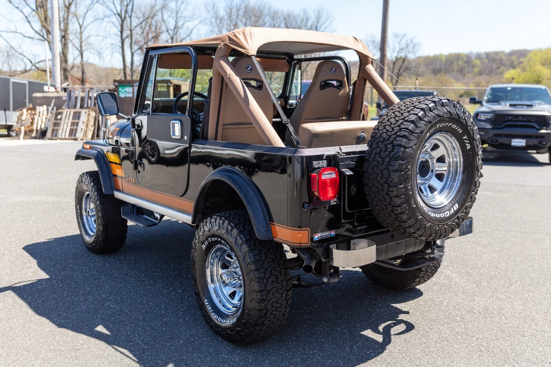 1986 Jeep CJ7 - Image 6 of 31