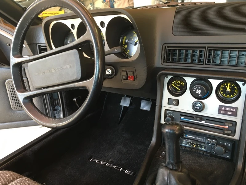 1983 Porsche 944 - Image 13 of 31
