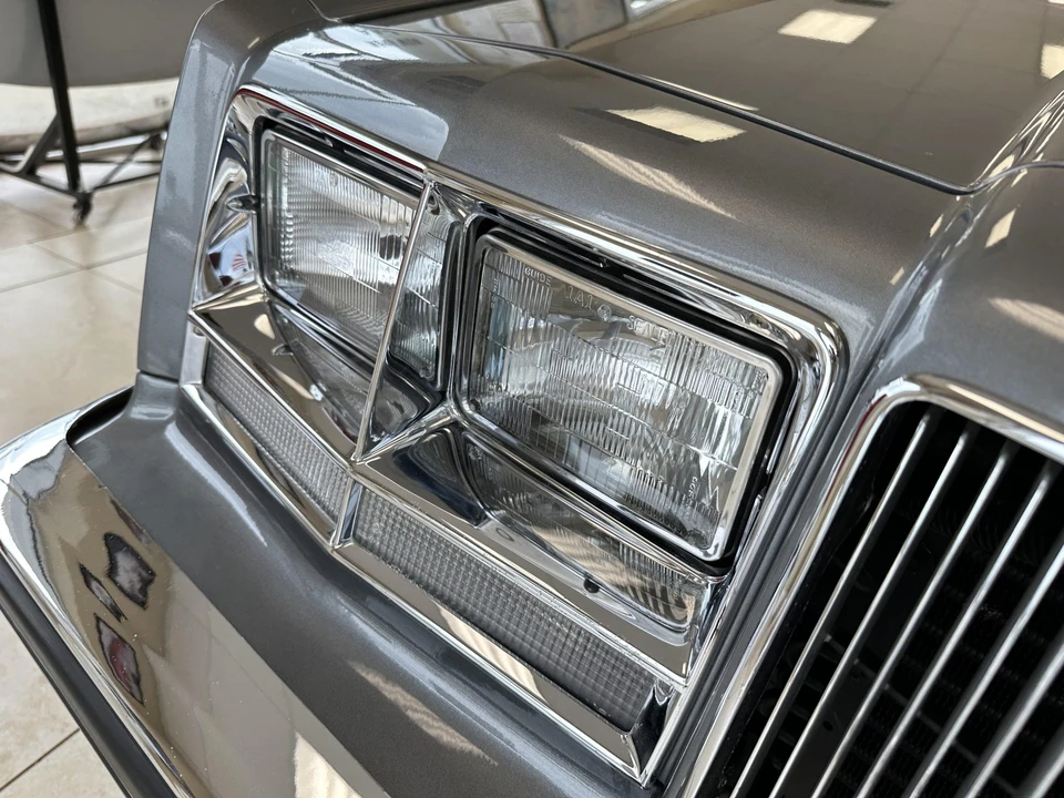 1985 Buick Riviera 4th-7th Gen - Image 19 of 31