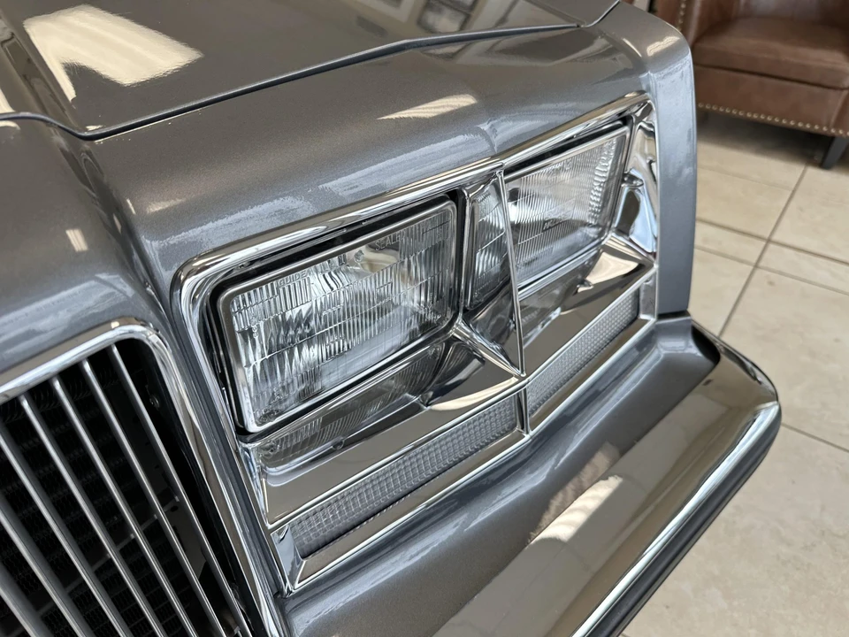 1985 Buick Riviera 4th-7th Gen - Image 27 of 31