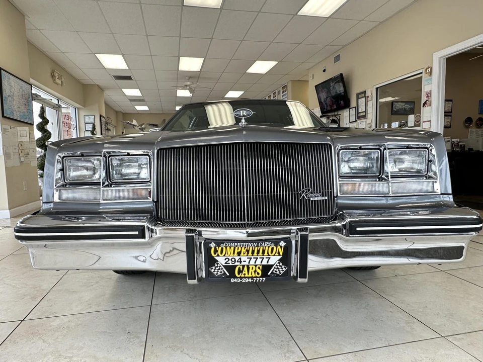 1985 Buick Riviera 4th-7th Gen - Image 16 of 31
