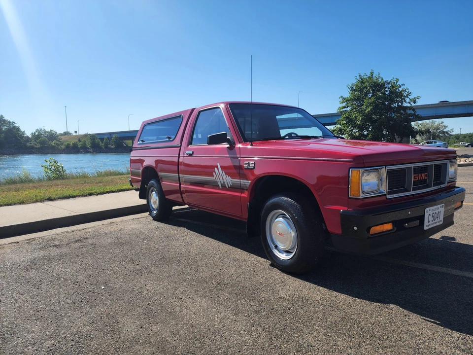 1989 GMC S-15/Sonoma - Image 9 of 31