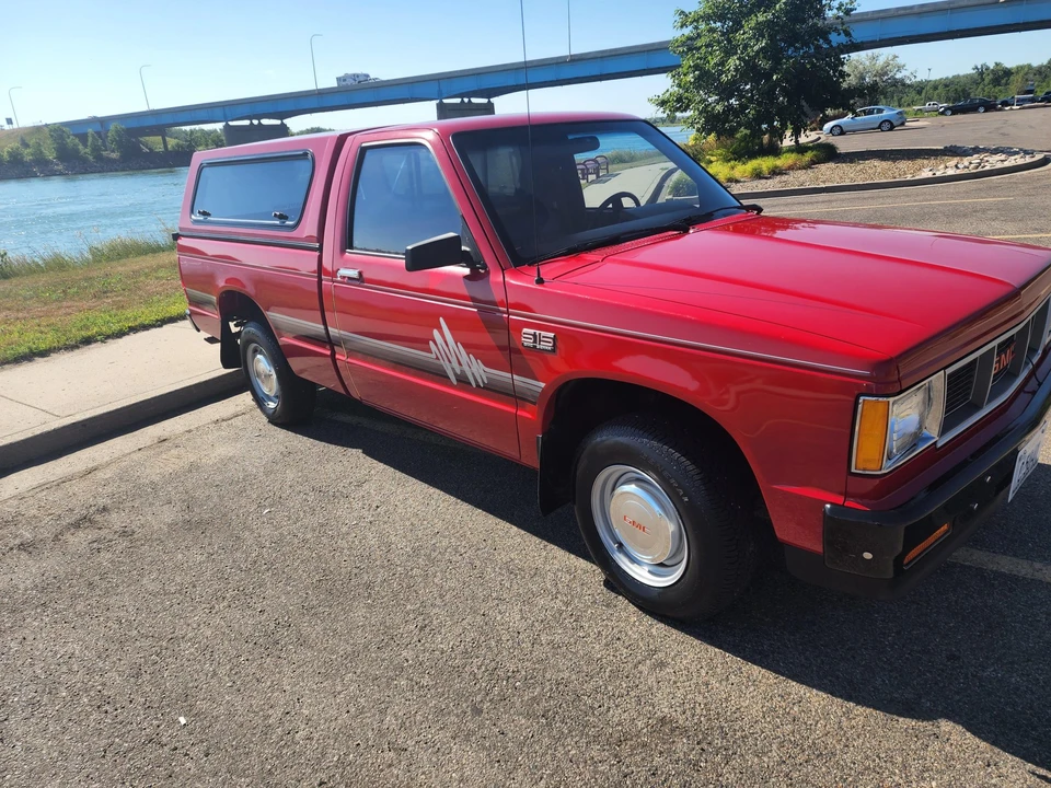 1989 GMC S-15/Sonoma - Image 11 of 31