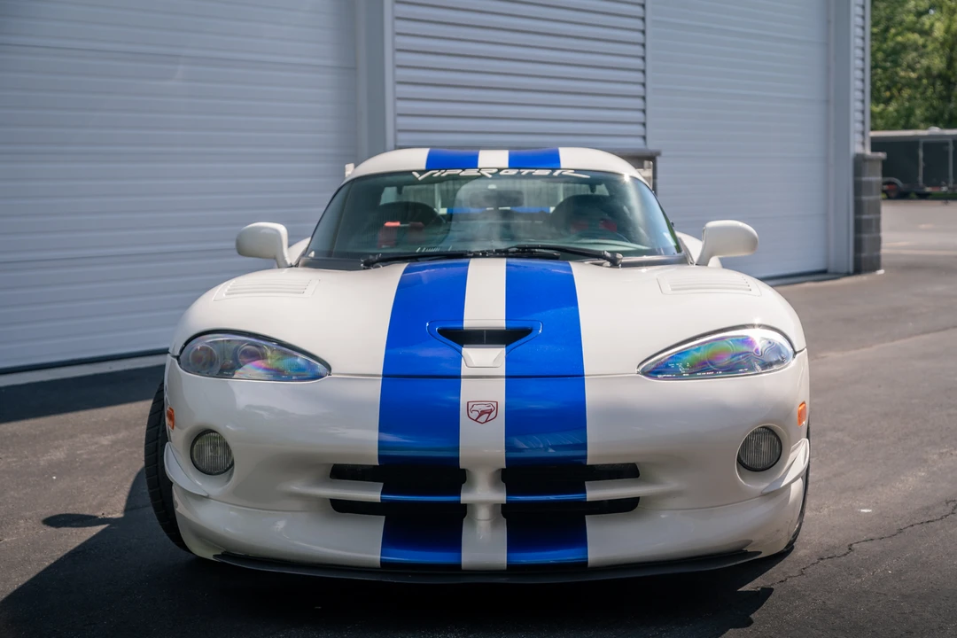 1998 Dodge Viper GTS 2nd Gen - Image 20 of 31