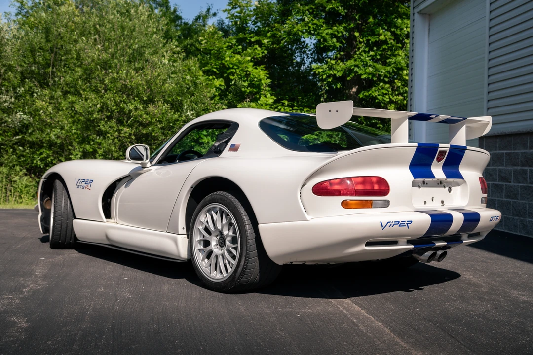 1998 Dodge Viper GTS 2nd Gen - Image 11 of 31