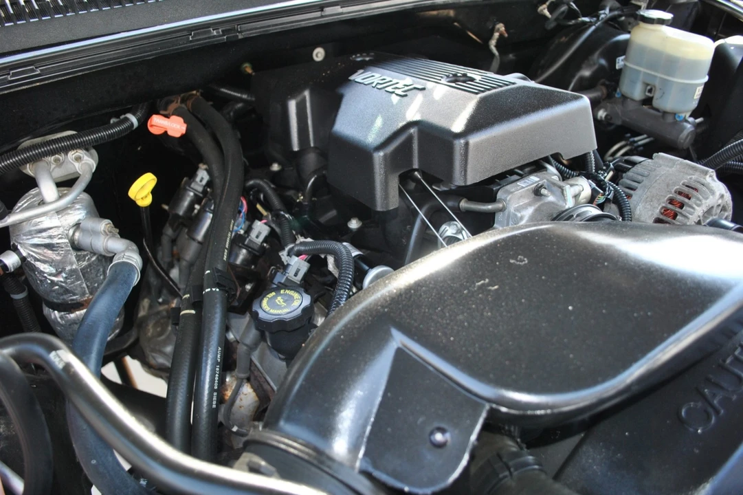 2000 Chevrolet Silverado 1st Gen - Image 6 of 7