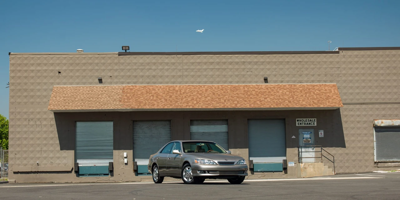 2000 Lexus ES 3rd Gen - Image 26 of 31