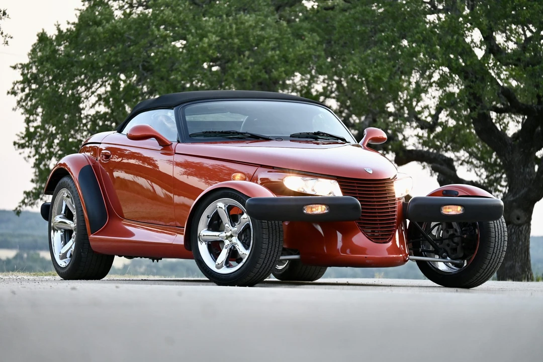 2001 Plymouth Prowler - Image 26 of 31