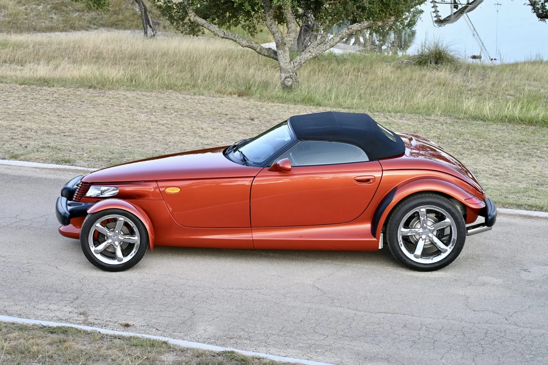 2001 Plymouth Prowler - Image 18 of 31