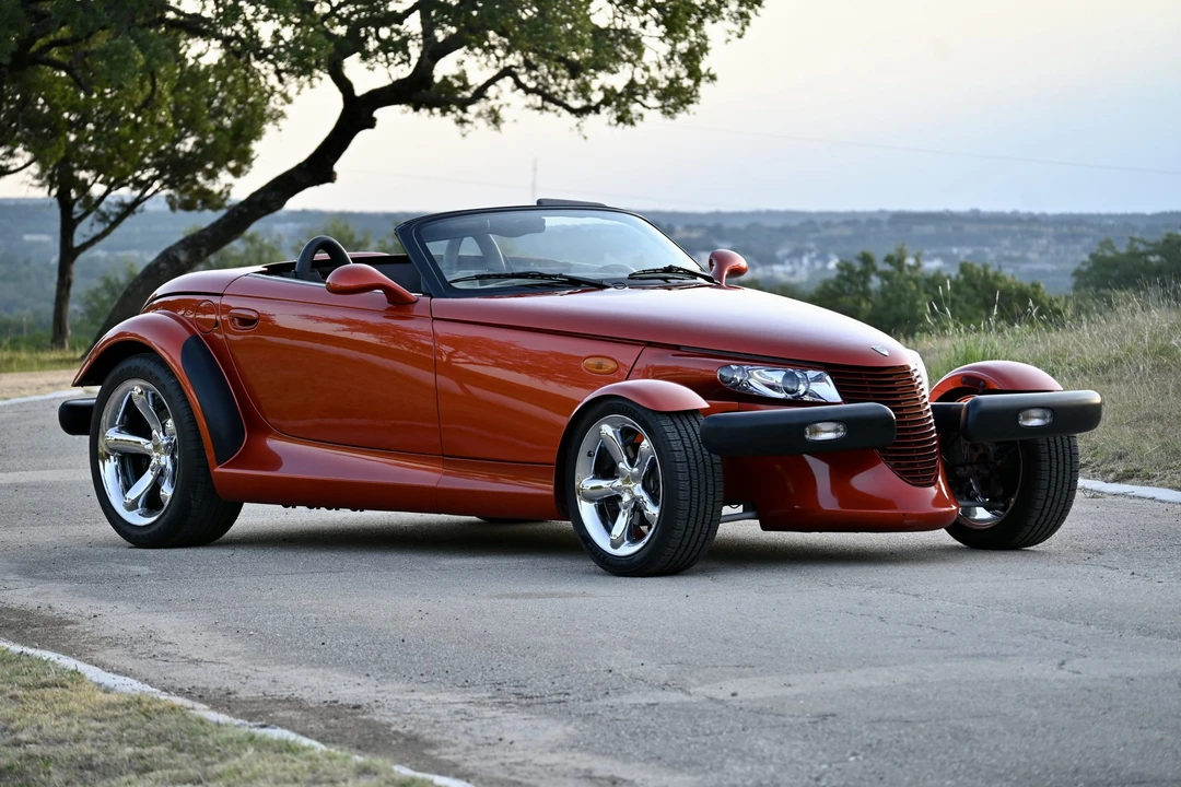 2001 Plymouth Prowler - Image 4 of 31