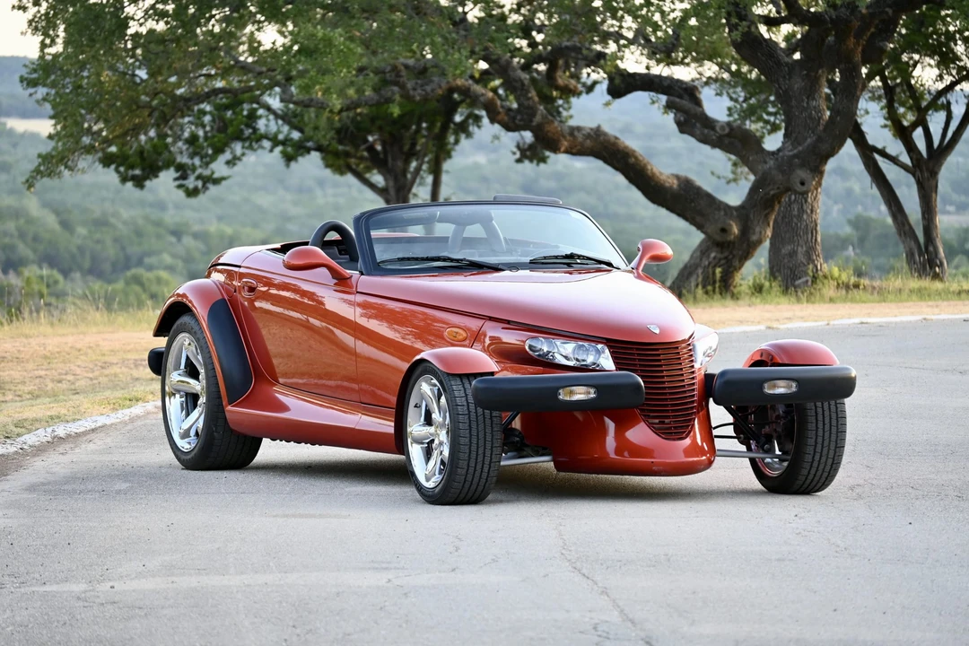 2001 Plymouth Prowler - Image 11 of 31
