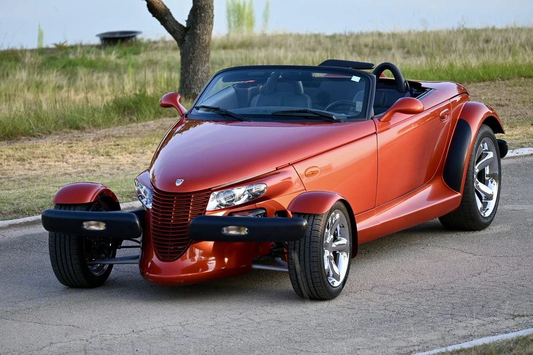 2001 Plymouth Prowler - Image 9 of 31