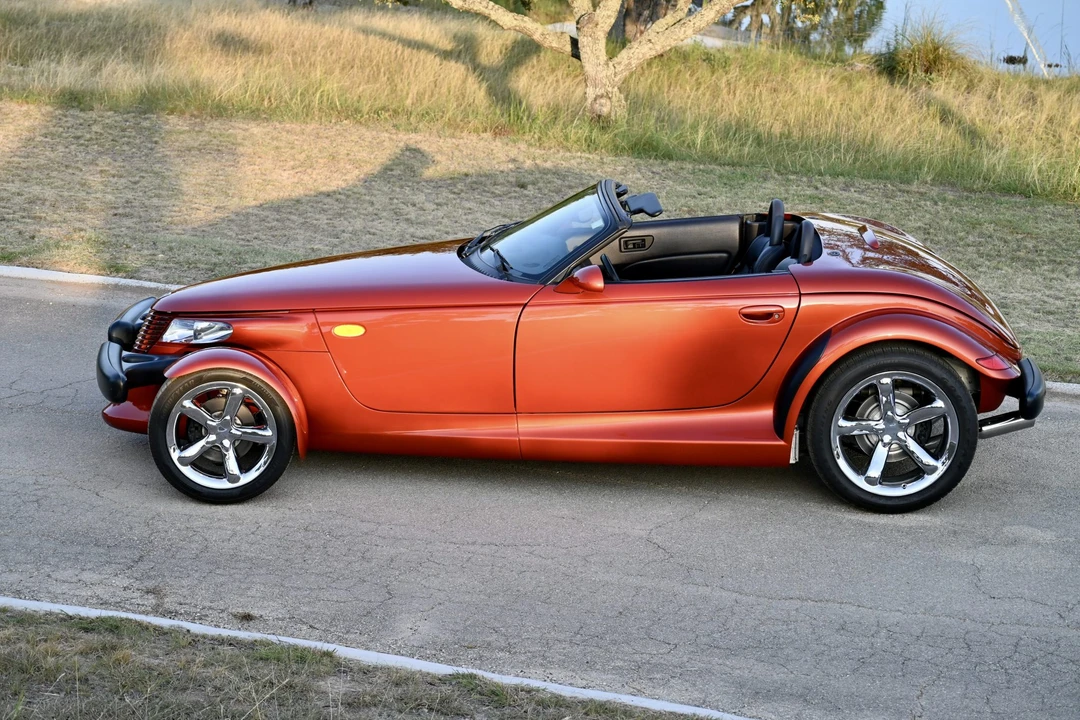 2001 Plymouth Prowler - Image 6 of 31