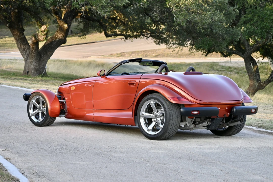 2001 Plymouth Prowler - Image 12 of 31