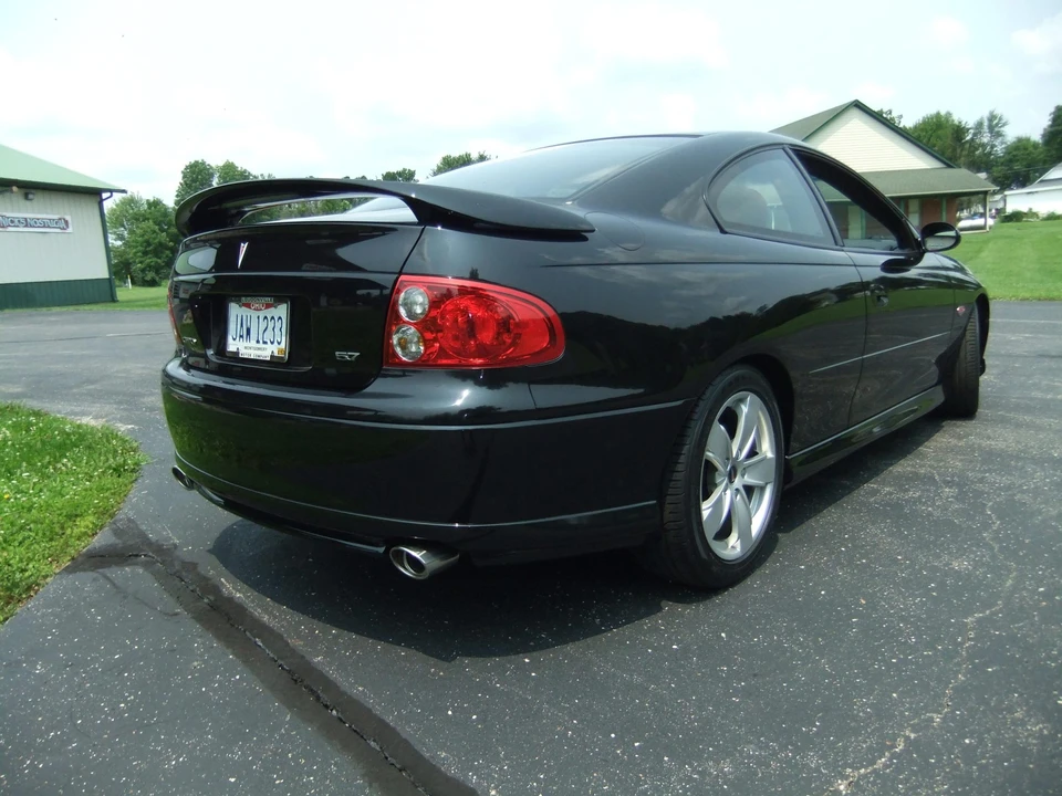 2004 Pontiac GTO 4th Gen - Image 9 of 31