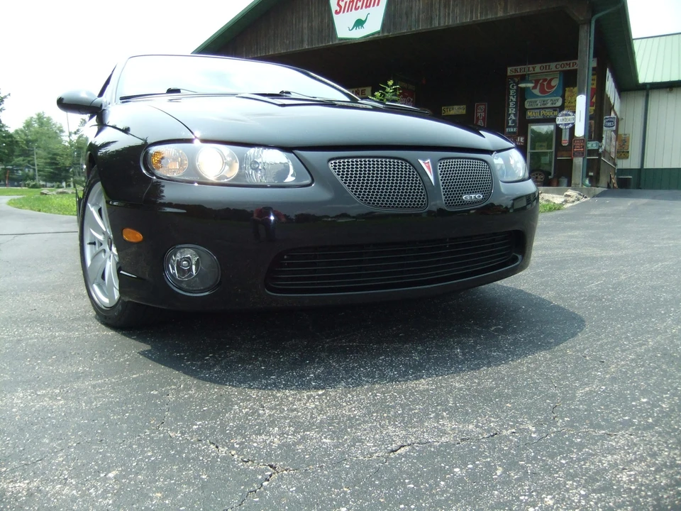 2004 Pontiac GTO 4th Gen - Image 13 of 31
