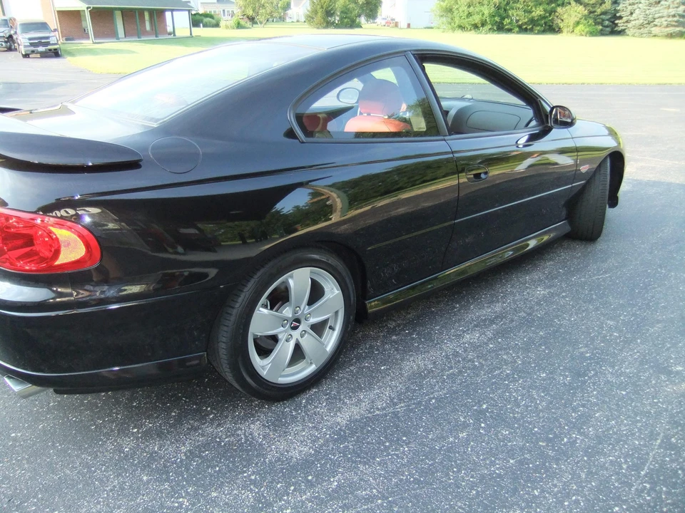 2004 Pontiac GTO 4th Gen - Image 27 of 31