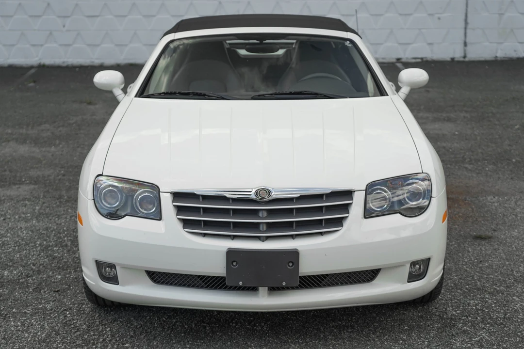 2005 Chrysler Crossfire - Image 3 of 31