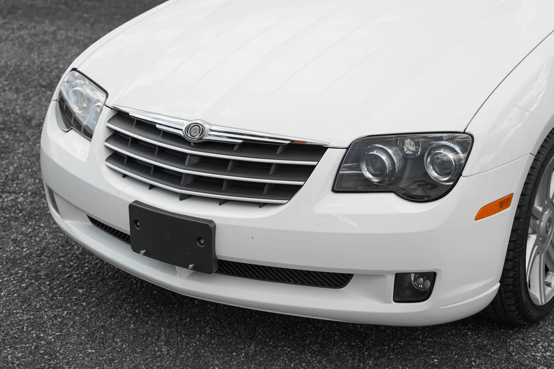 2005 Chrysler Crossfire - Image 27 of 31