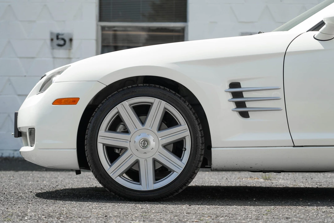 2005 Chrysler Crossfire - Image 30 of 31