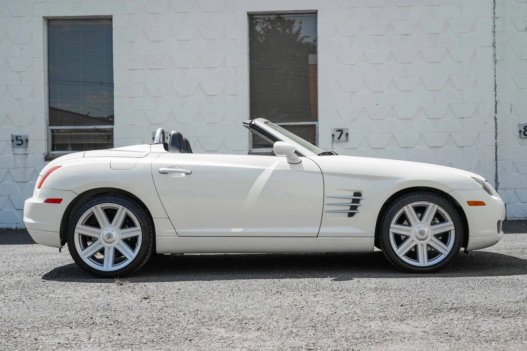 2005 Chrysler Crossfire - Image 14 of 31