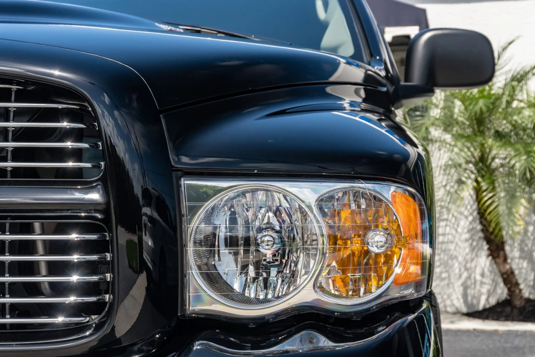 2005 Dodge Ram SRT-10 3rd Gen - Image 16 of 31