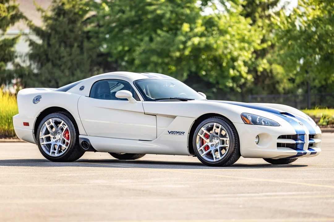 2006 Dodge Viper 3rd Gen - Image 4 of 31