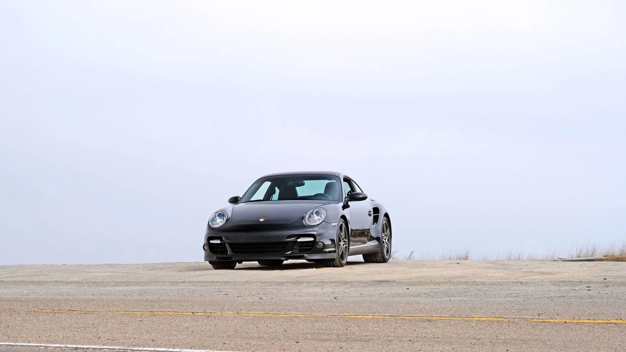 2007 Porsche 997 Turbo - Image 5 of 31
