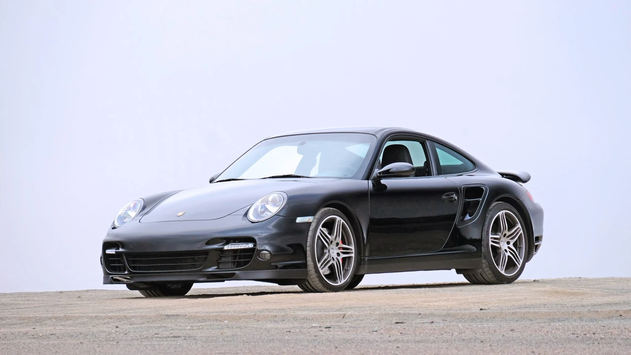 2007 Porsche 997 Turbo - Image 8 of 31