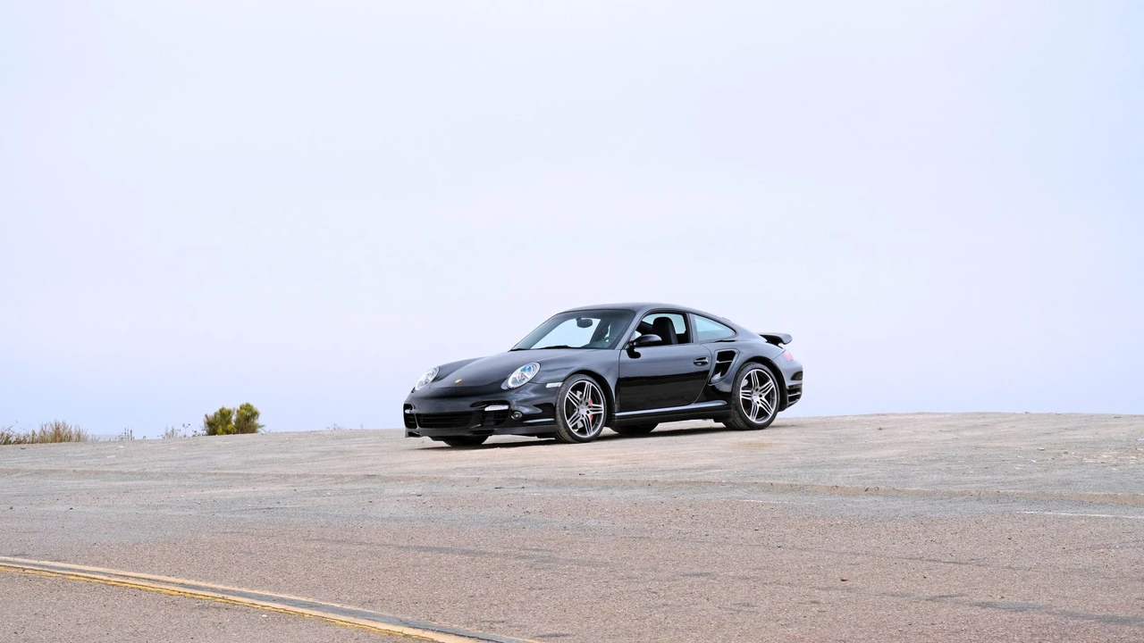 2007 Porsche 997 Turbo - Image 13 of 31