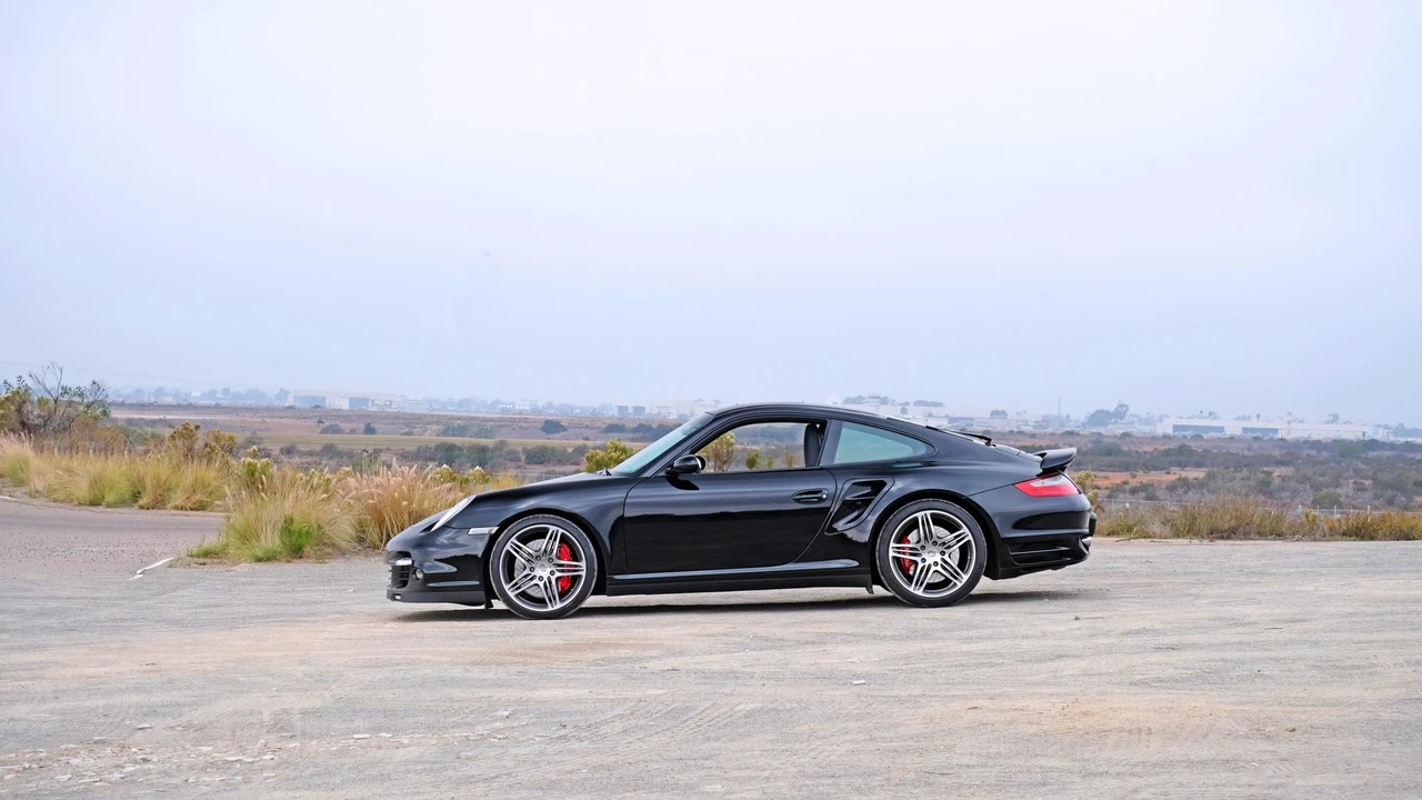 2007 Porsche 997 Turbo - Image 23 of 31