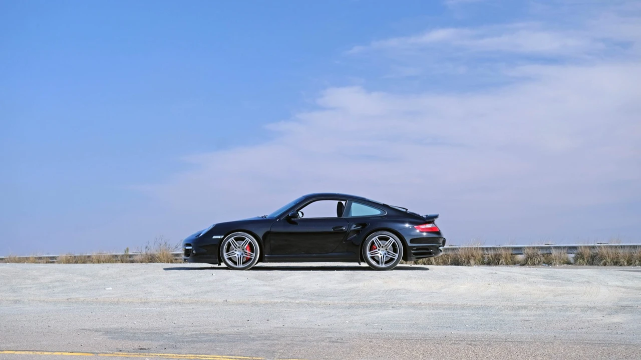 2007 Porsche 997 Turbo - Image 27 of 31